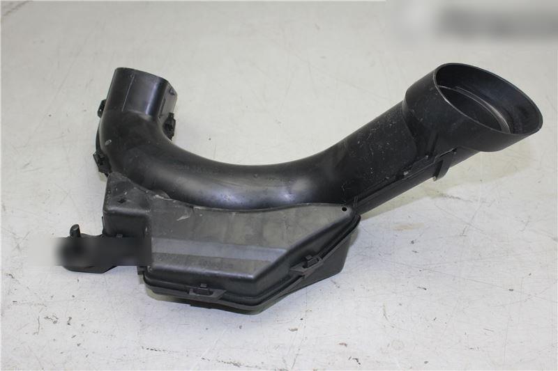 165541KA0B Nissan/Infiniti Резонатор повітряного фільтра