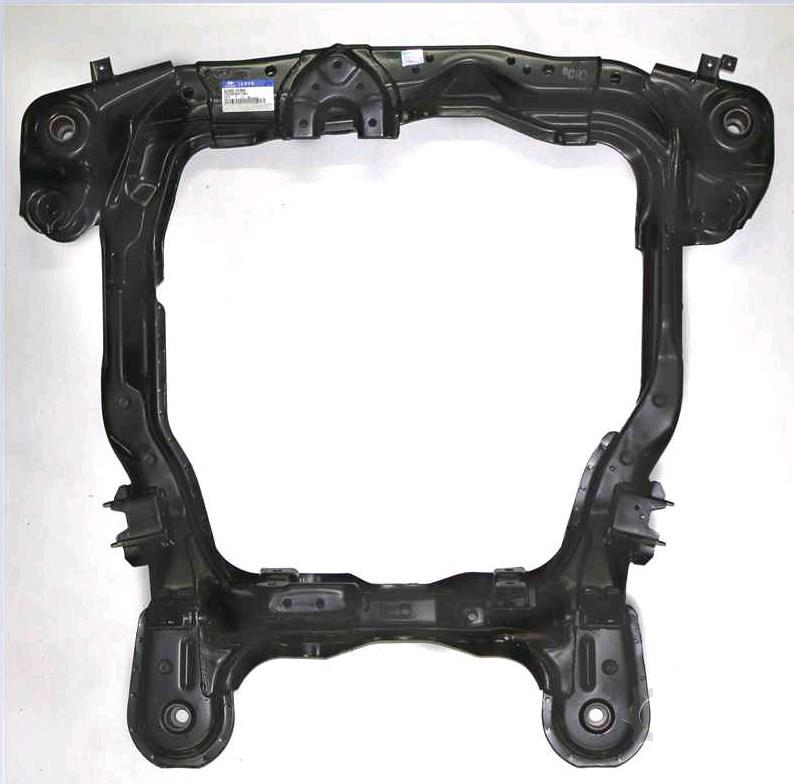  Підрамник передній Hyundai Tucson 1
