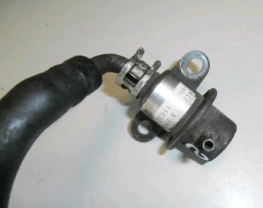 Регулятор тиску палива Mazda KL0213280 ціна, від 21.54 USD