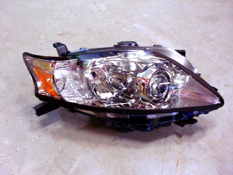 Основна фара - вставка Toyota 8114548671 ціна, від  USD