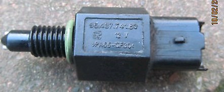Датчик тиску палива Fiat/Alfa/Lancia 9643774180 ціна, від 29.75 USD