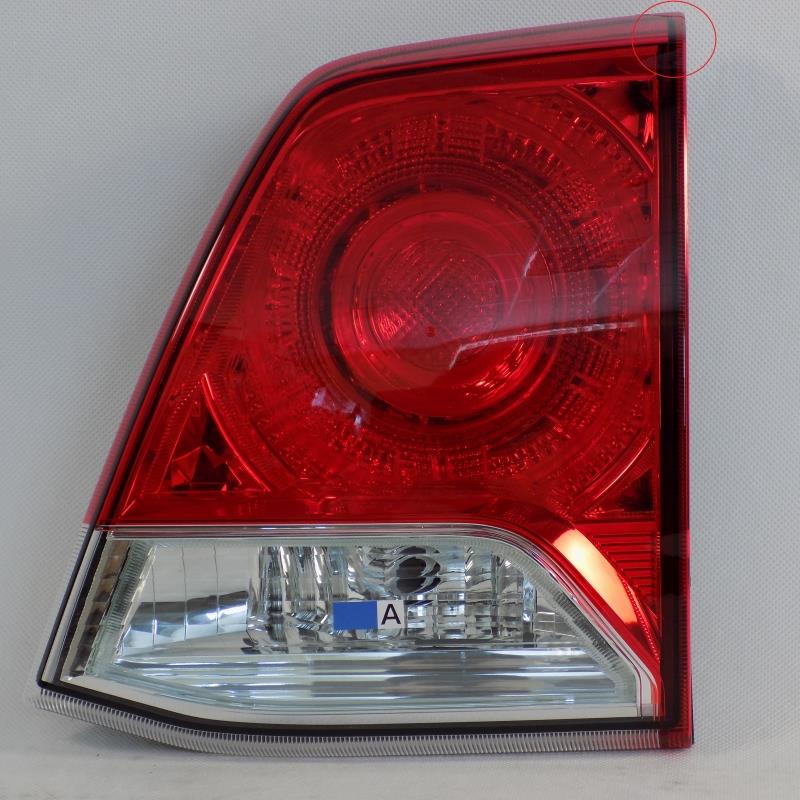 8158160280 Toyota Ліхтар задній правий, внутрішній