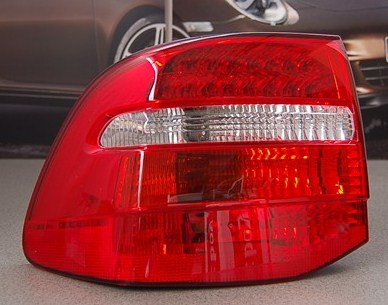 Ліхтар задній лівий Porsche 95563148710 ціна, від 381.36 USD