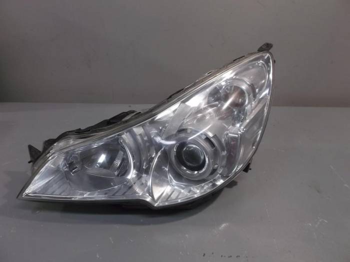 84001AJ111 Subaru Фара дальнього світла в зборі