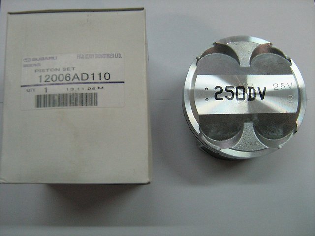 Поршень з пальцем без кілець, 1-й ремонт (+0,25) Subaru 12006AD110 ціна, від 42.64 USD