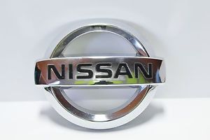 Фірмовий значок решітки радіатора Nissan/Infiniti 62890EB300