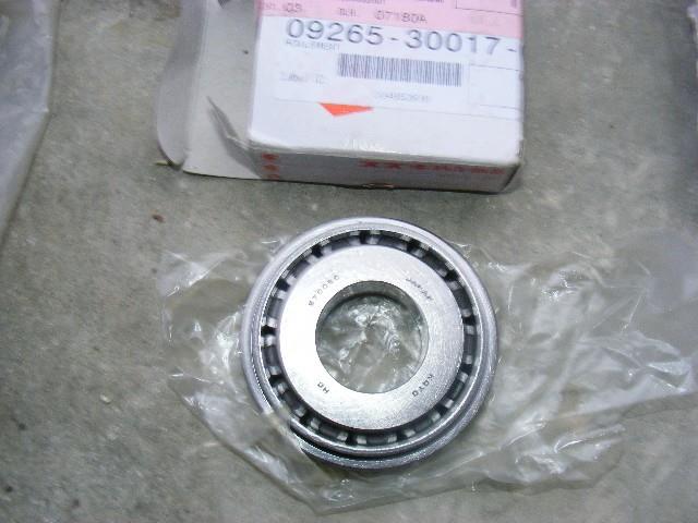 Підшипник хвостовика зовнішній Suzuki 0926530017 ціна, від 52.71 USD