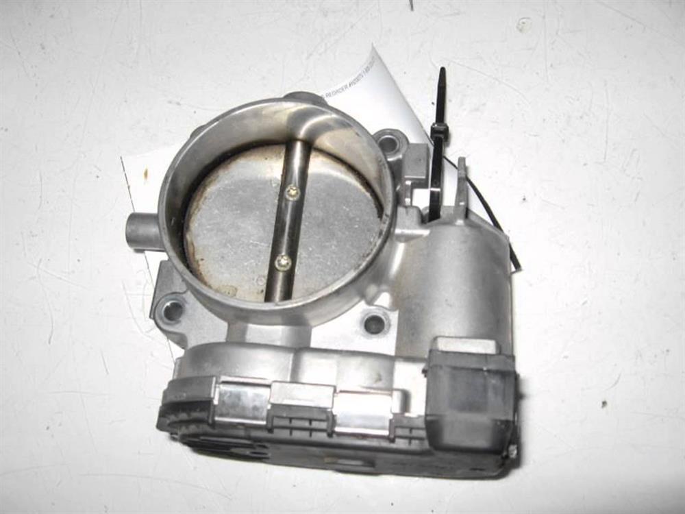 Купити A1131410125 Mercedes Дросільна заслінка