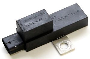 Реле високого струму Mercedes A0035421819 ціна, від 17.92 USD