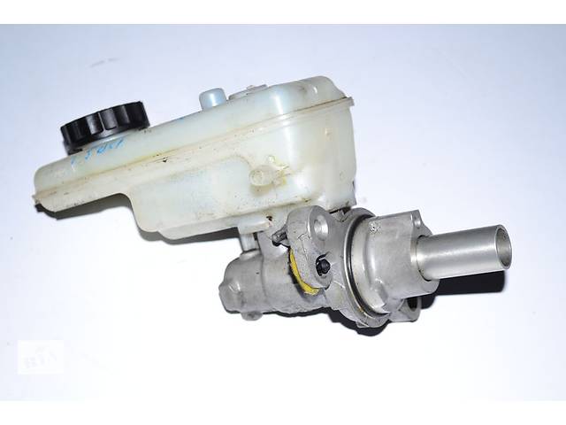 Циліндр головний гальма (Гідротормоз) Renault (RVI) 7701209764 ціна, від 43.91 USD