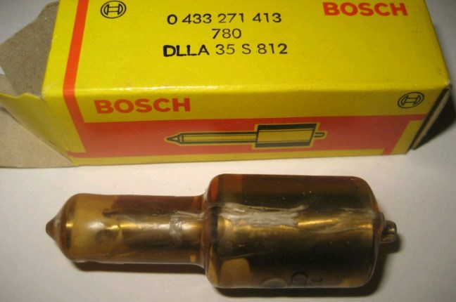 0433271413 Bosch Розпилювач дизельної форсунки