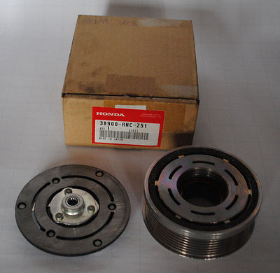Шків компресора кондиціонера 38900RNCZ51 Honda