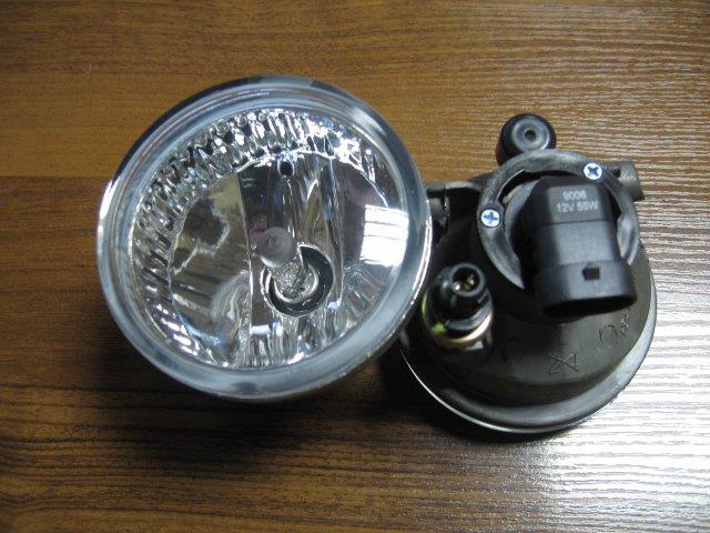Купити 84501SC020 Subaru Протитуманка права