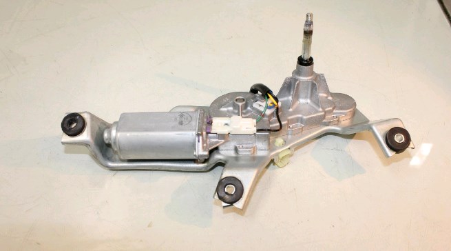 Двигун склоочисника заднього скла Subaru Legacy 4 (B13) (Субару Легасі)