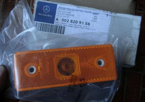 Габарит-показник повороту Mercedes A0028209156 ціна, від 3.24 USD