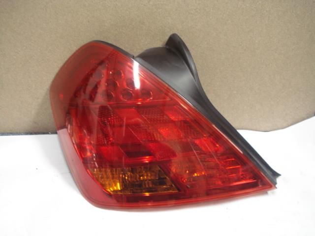 Купити 265559W61B Nissan/Infiniti Лівий стоп