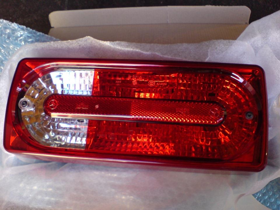 Задня права фара A4638202064 Mercedes