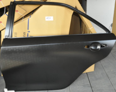 Двері задні, ліві 6700433210 Toyota