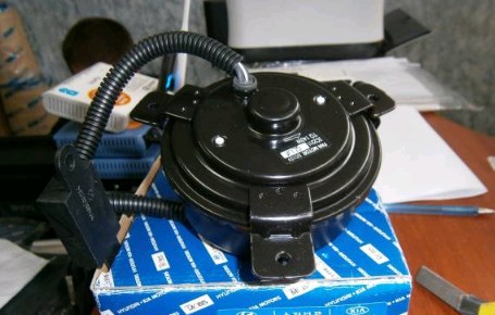 Купити 977864H000 Hyundai/Kia Двигун вентилятора кондиціонера