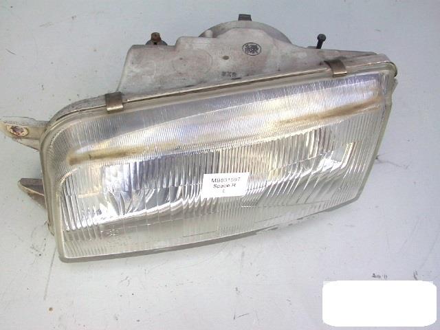 MB831597 Mitsubishi Фара дальнього світла в зборі