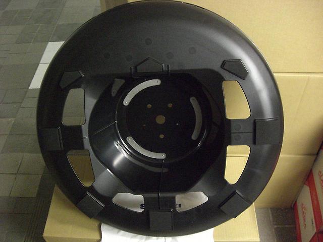 Чохол запасного колеса 7282565J00 Suzuki