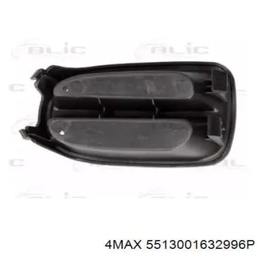 Заглушка/ решітка протитуманних фар бампера переднього, права Nissan Almera 2 (N16) (Нісан Альмера)