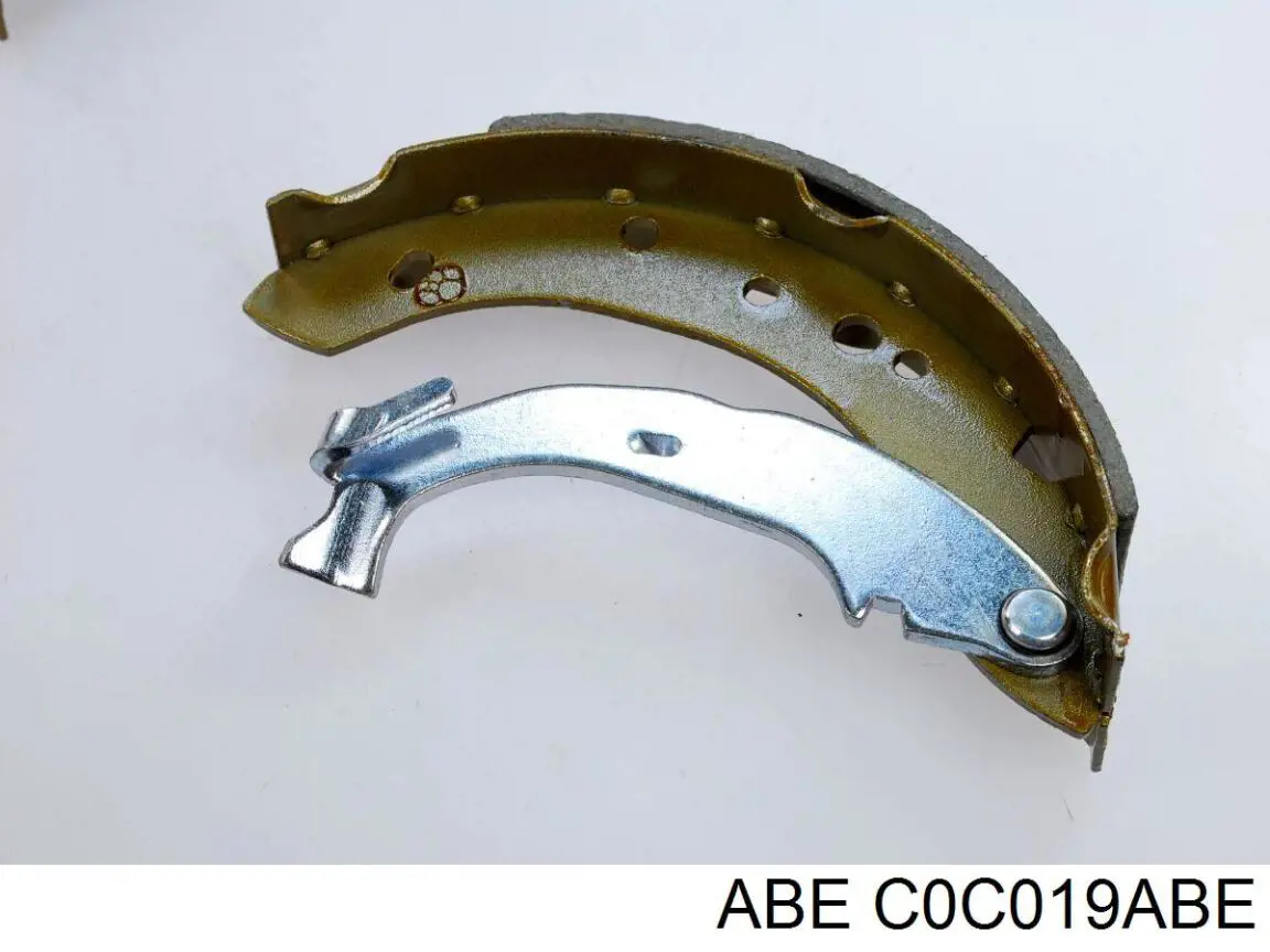 C0C019ABE ABE Колодки гальмівні задні, барабанні