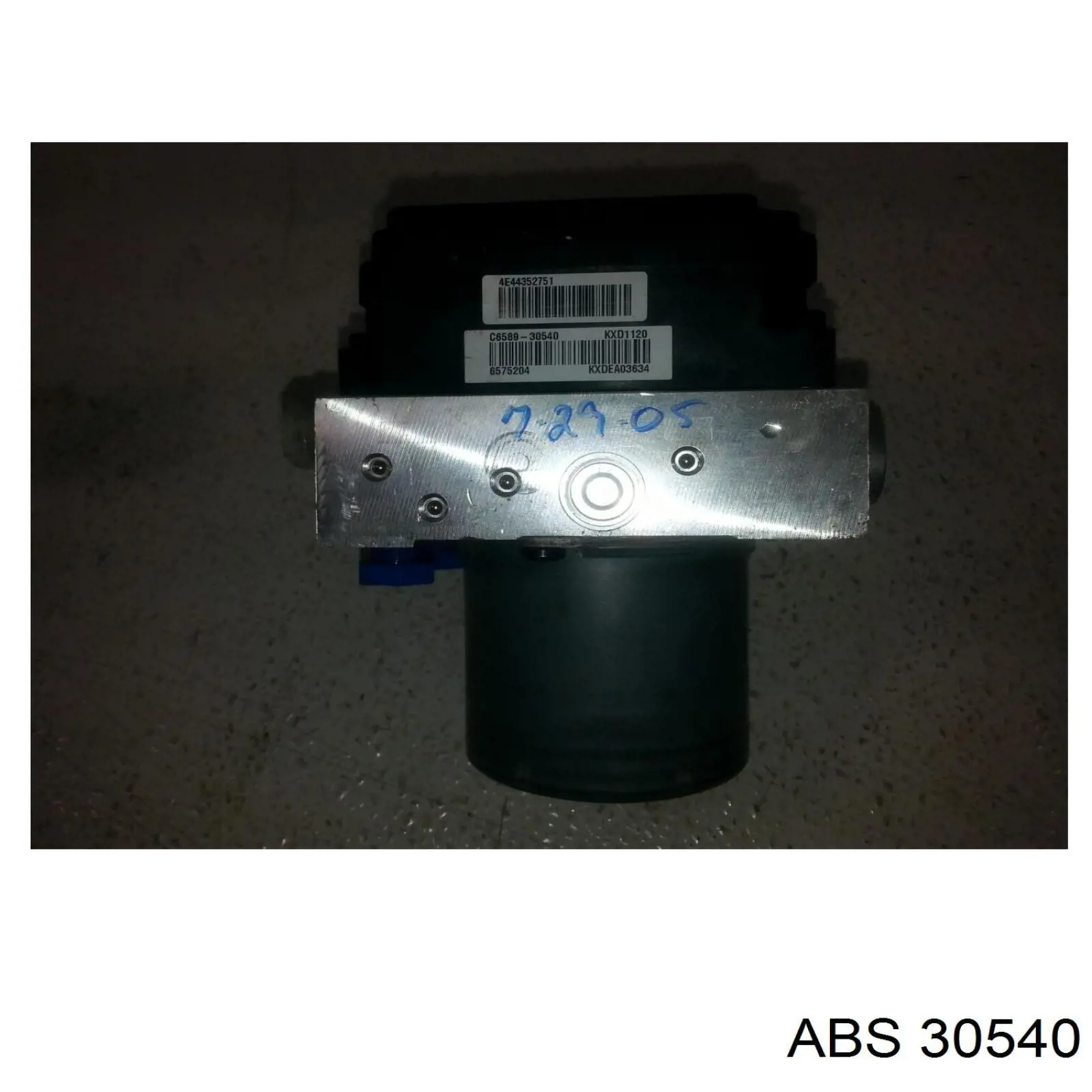 30540 ABS датчик абс (abs передній, правий)