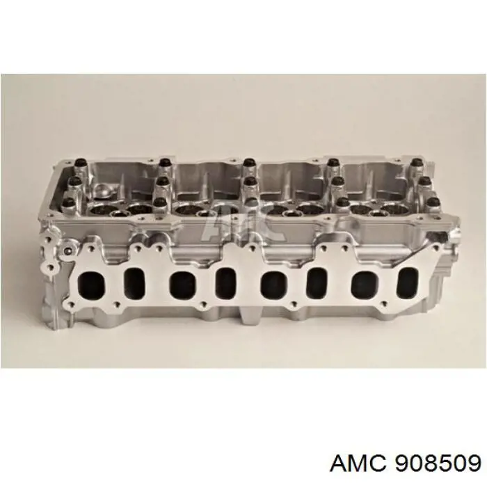 Головка двигуна Renault (RVI) 7421011214 ціна, від 421.54 USD