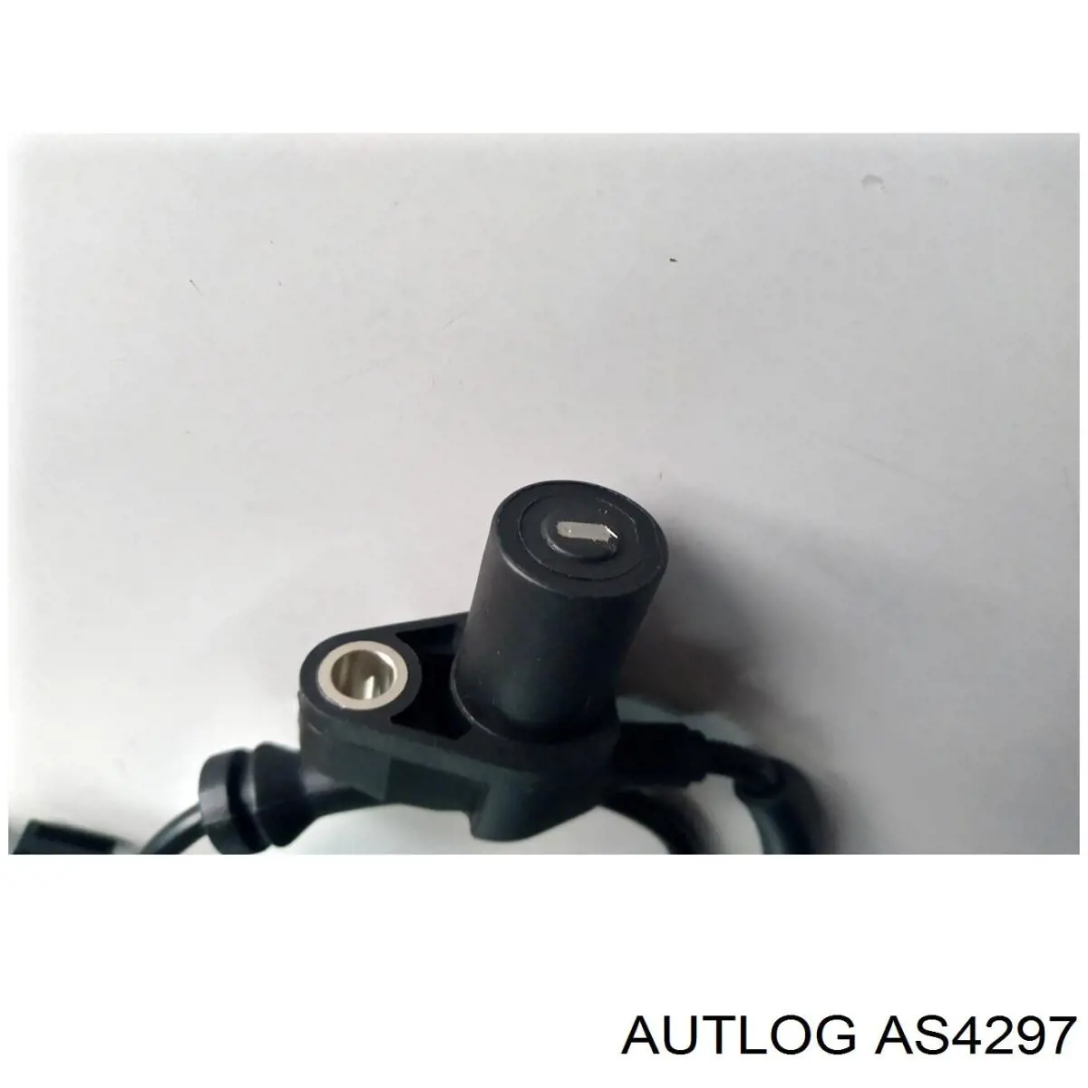 Передній датчик ABS Ford 3C112B372AC