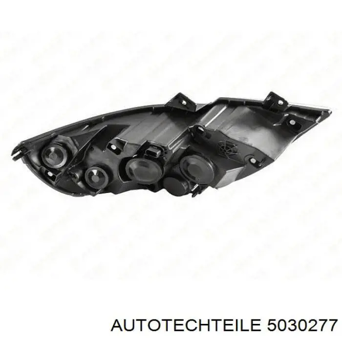  Фара права Opel Movano 