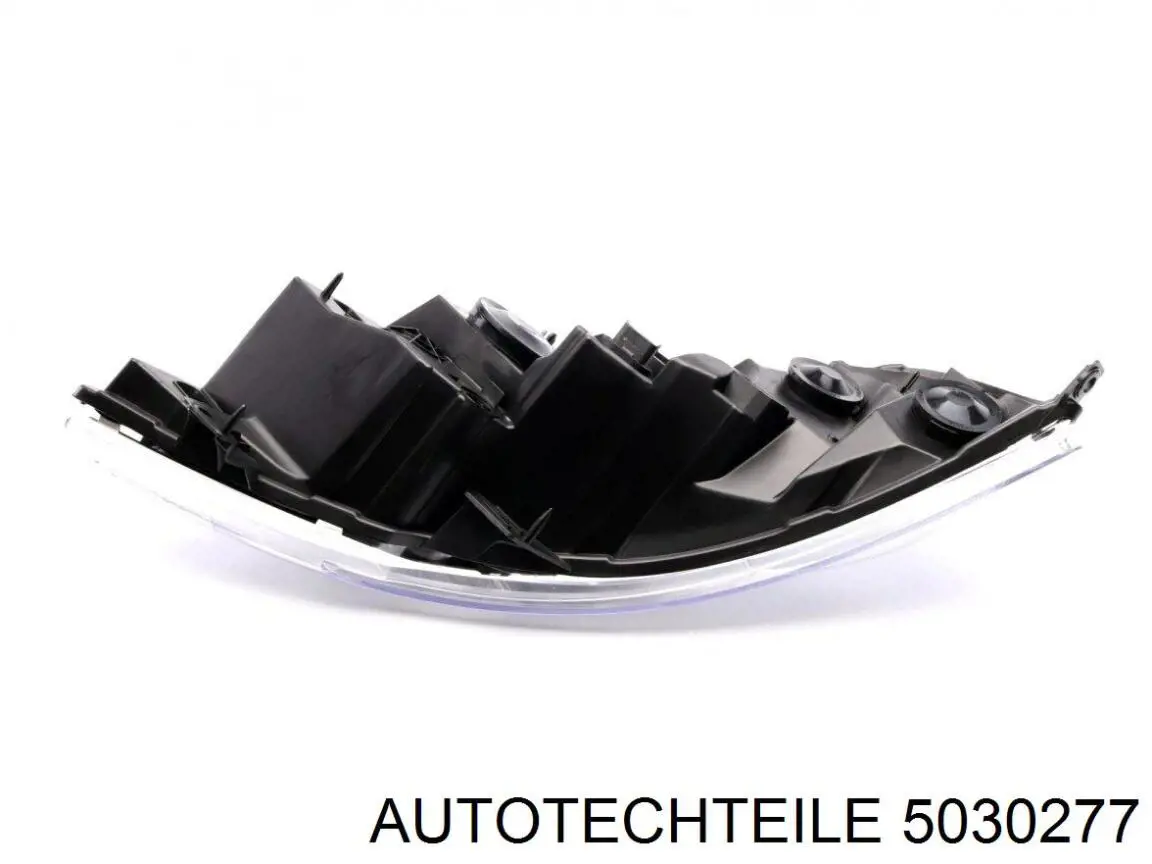 Купити Фара права Opel Movano B X62