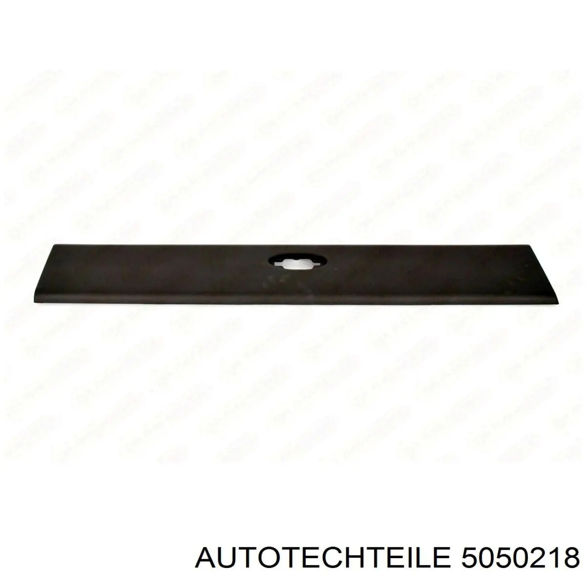 5050218 Autotechteile Накладка заднього правого крила
