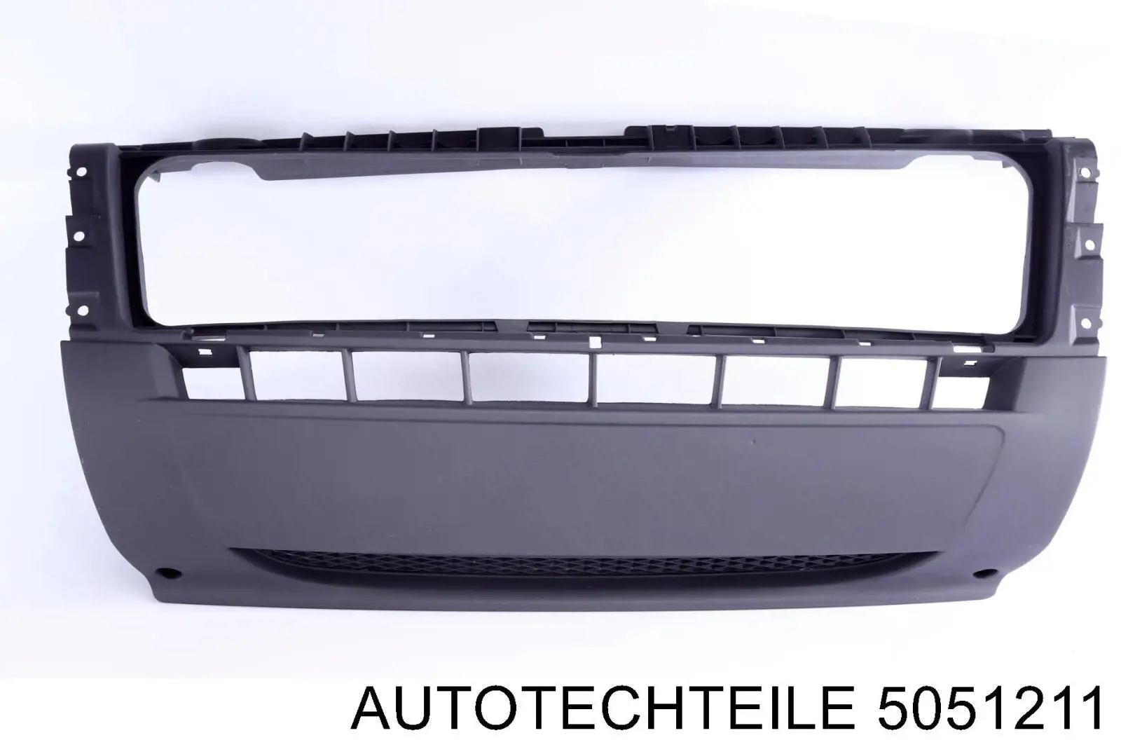 Бампер на авто Autotechteile 5051211 ціна, від 117.45 USD