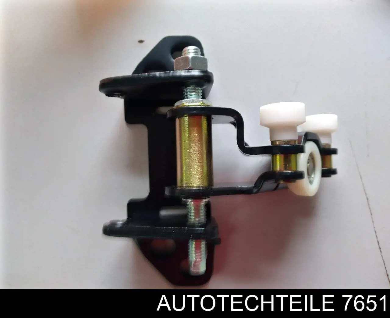 7651 Autotechteile Ролик дверей бічних/зсувних, правий центральний