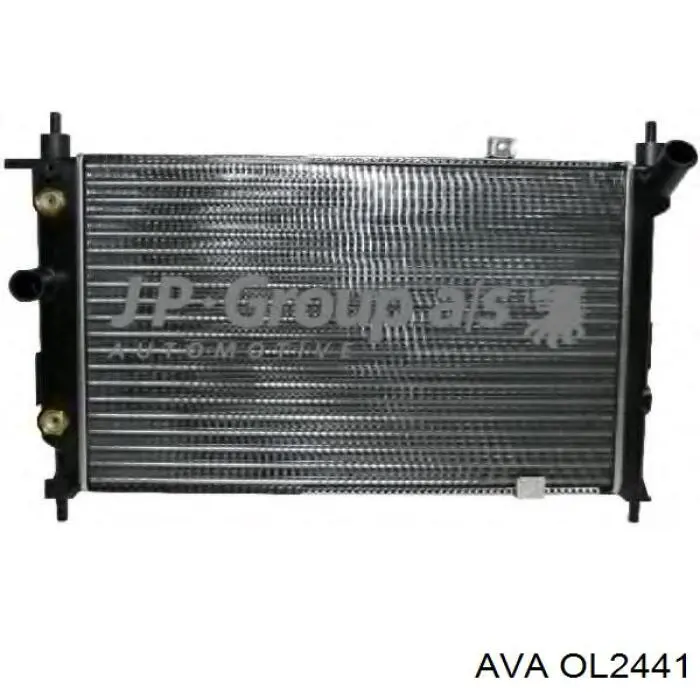 Радіатор 1302111 Opel