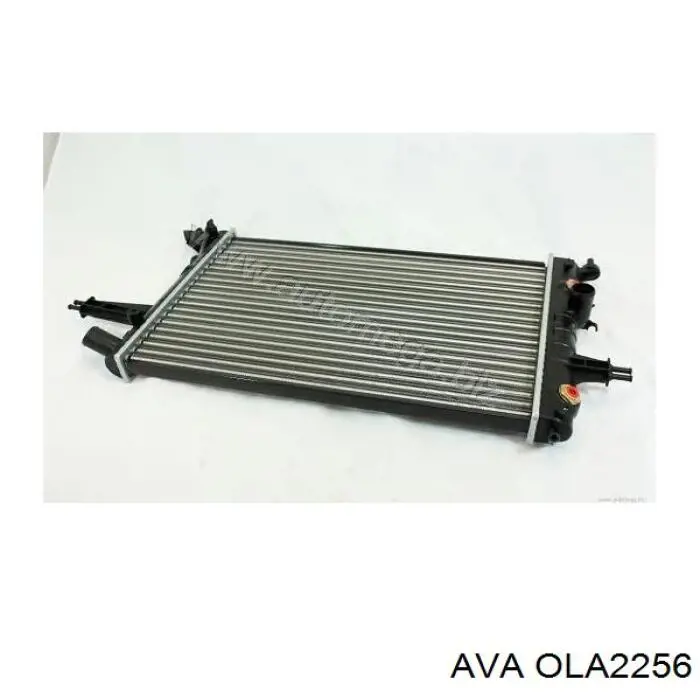 OLA2256 AVA Радіатор охолодження двигуна