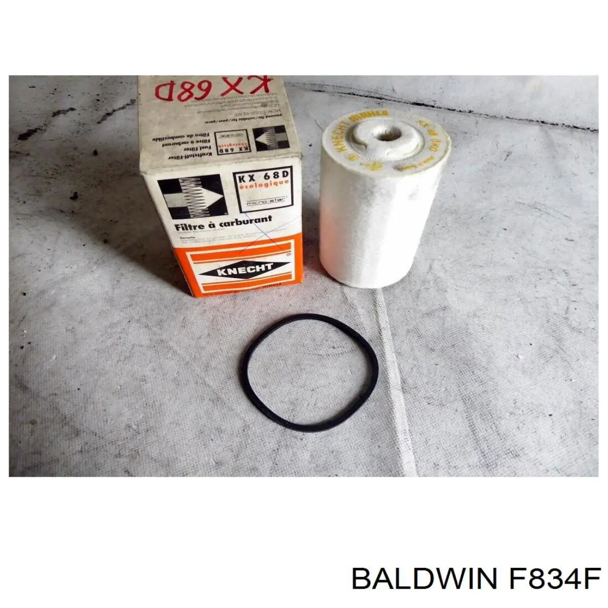 Фільтр тонкого очищення палива Baldwin F834F ціна, від 5.02 USD
