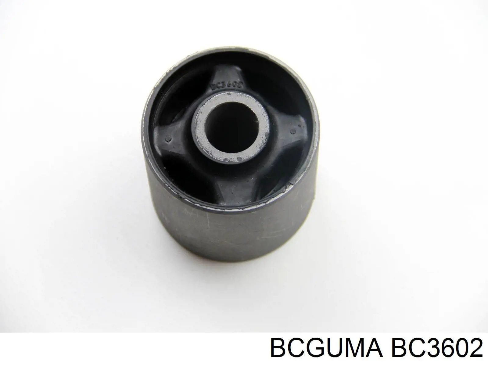 BC3602 Bcguma сайлентблок переднього нижнього важеля