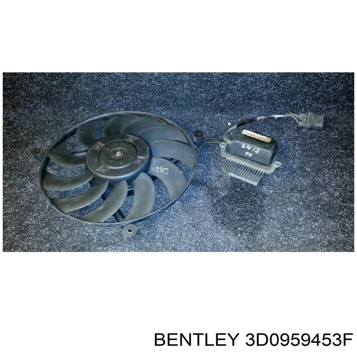 Вентилятор / крильчатка радіатора охолодження, лівий Bentley 3D0959453F ціна, від 196.37 USD