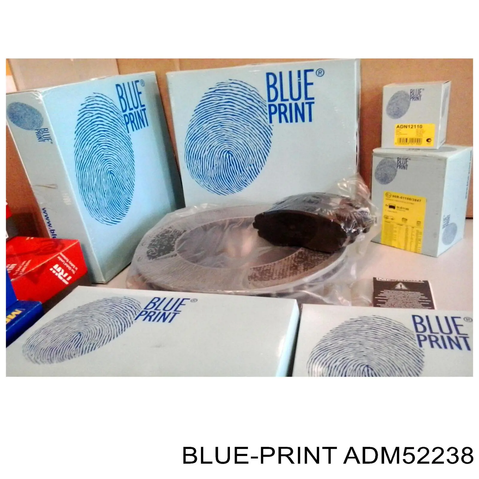 Повітряний фільтр ADM52238 Blue Print