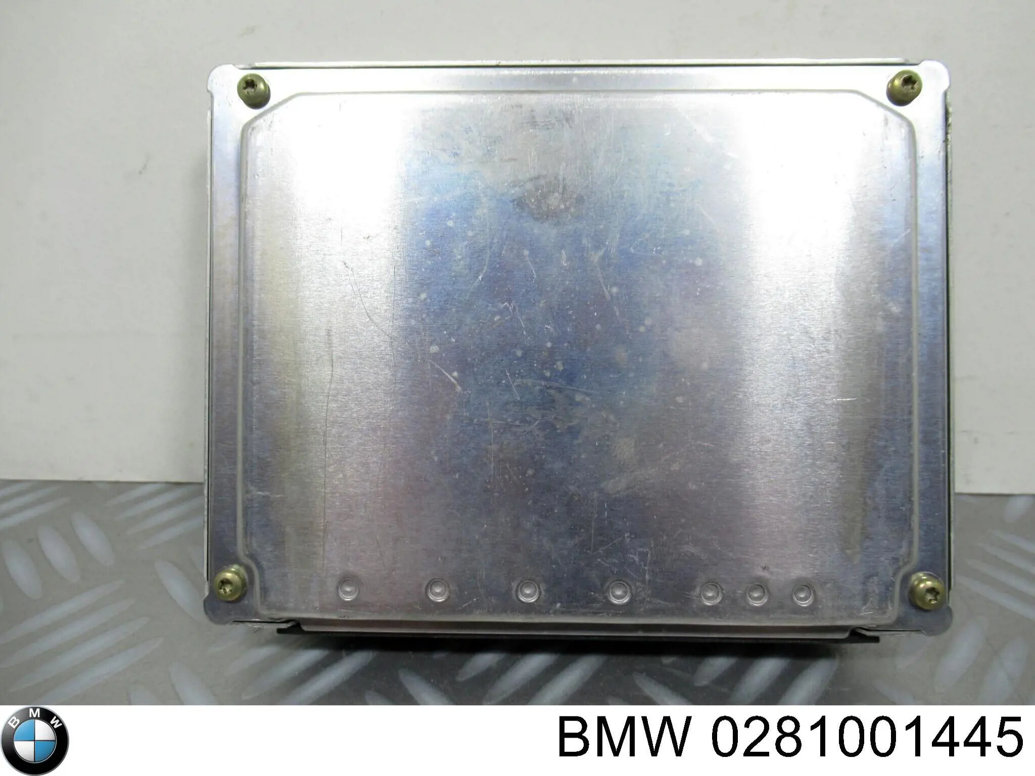 Електронний блок керування двигуном 0281001445 BMW