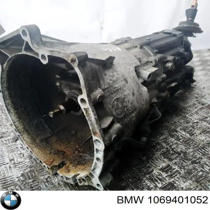 Купити 1069401017 BMW Ручна коробка передач