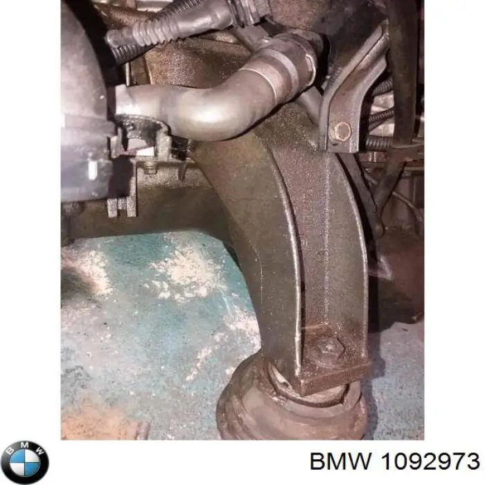 Купити 1092973 BMW Кронштейн подушки (опори) двигуна, лівої