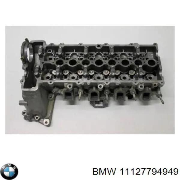 ГБЦ мотора на BMW 3 (E46)