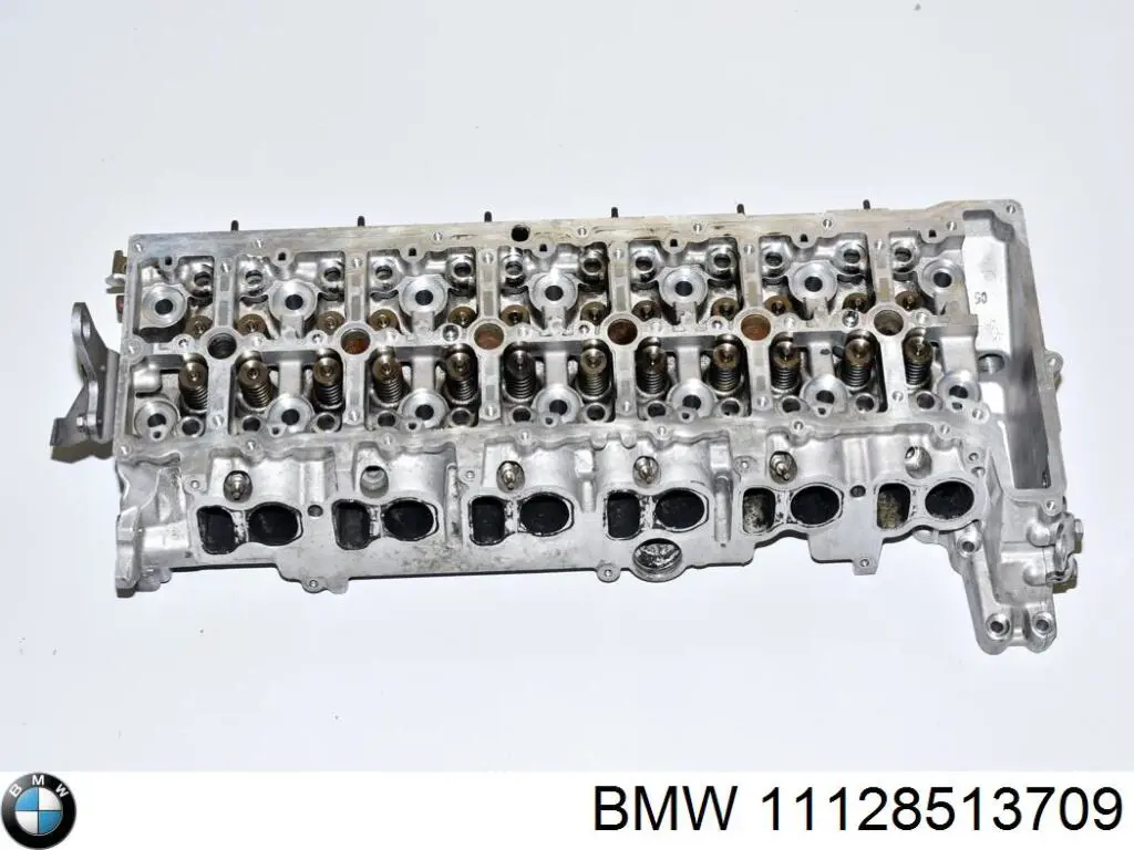 Головка циліндрів на BMW 7  G11, G12