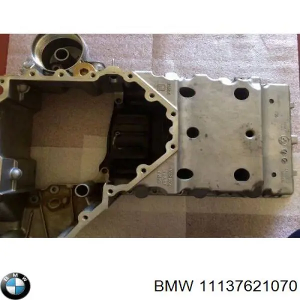 Піддон масляний картера двигуна, верхня частина 11137621070 BMW