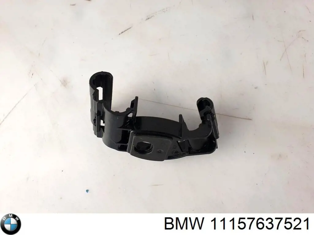 Трубка картера повітряна BMW 7637521 ціна, від 44.17 USD