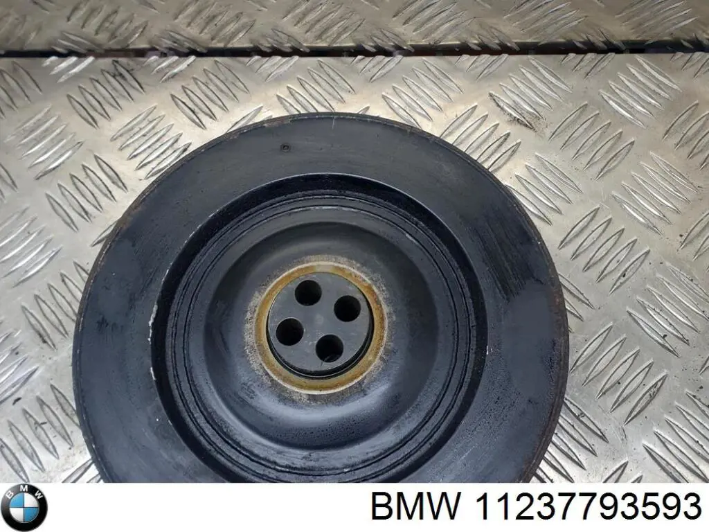 Демпферний шків колінвала BMW 11237793593