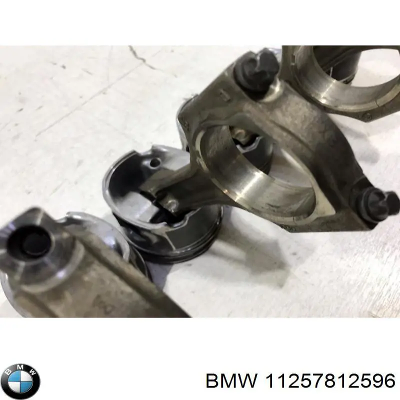Поршня, 1-й ремонт (+0,25) BMW 11257812596 ціна, від 157.09 USD